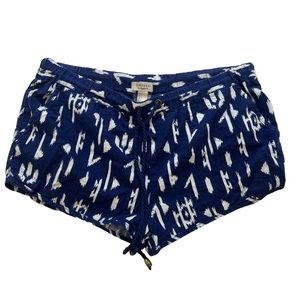 Forever21 Blue and White Pattern Shorts, Size L